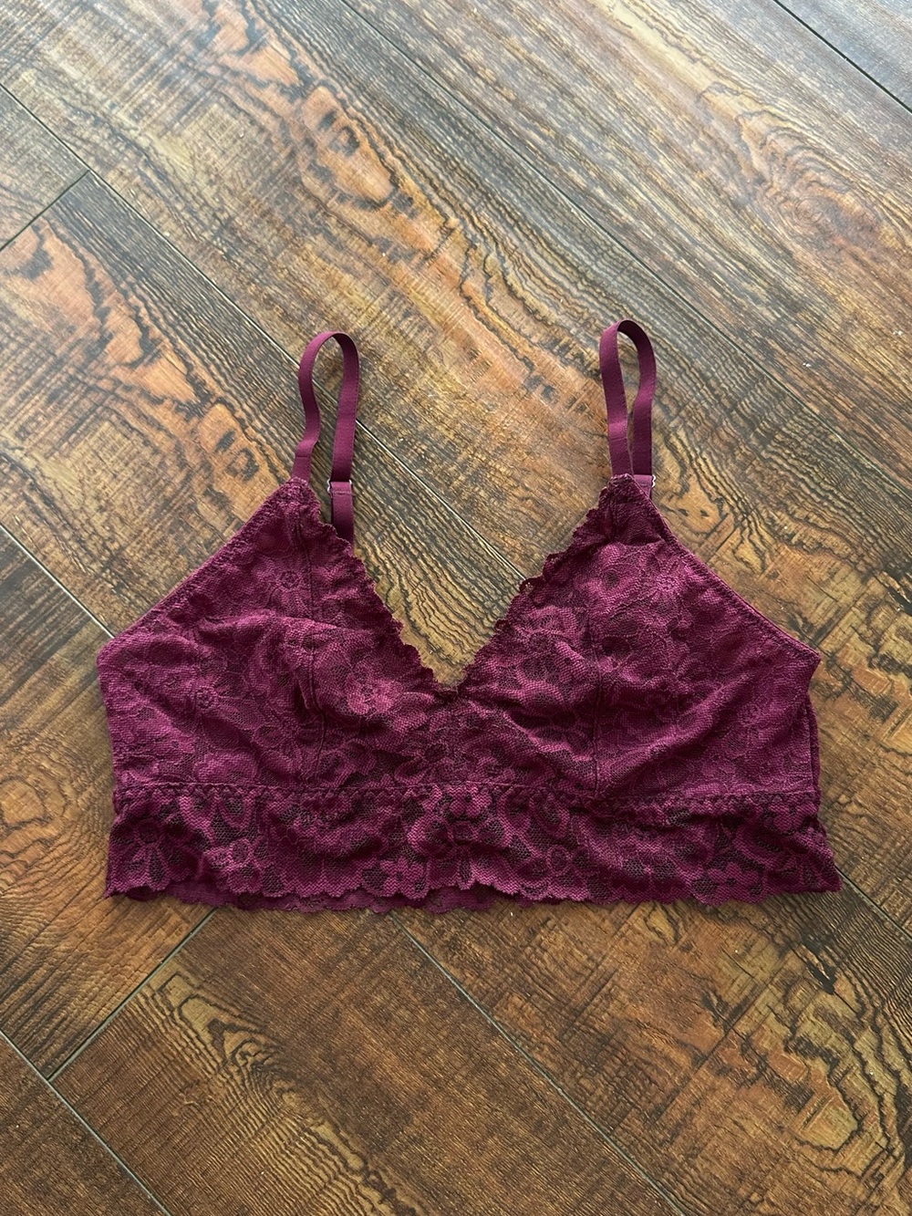 Victoria's Secret Lace Bralette in Wine